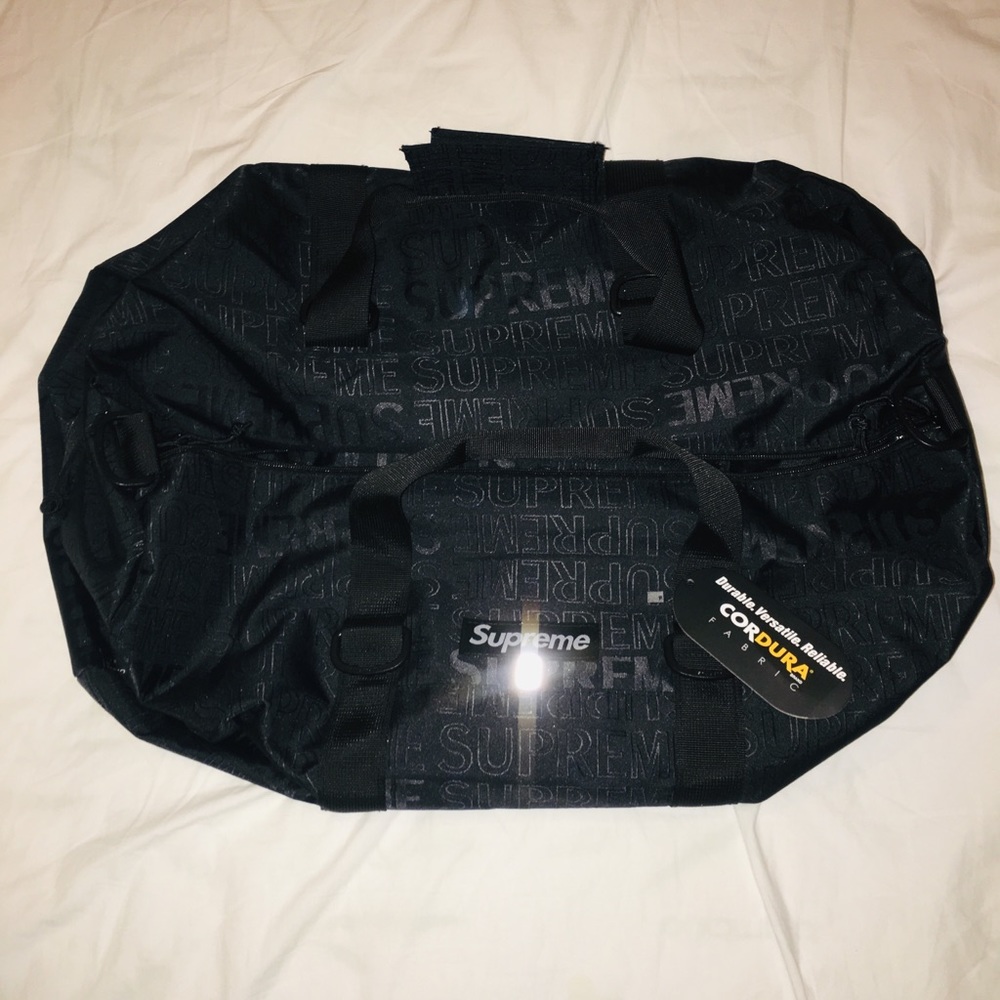 Supreme duffel bag